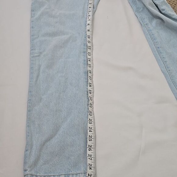 Light Blue Denim Jeans 26/30 - Picture 5 of 9